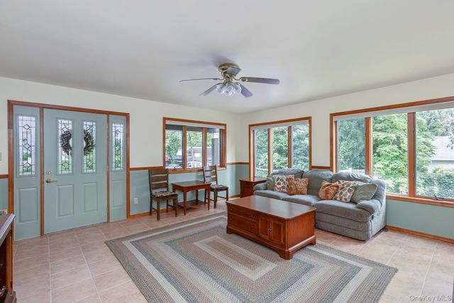 76 Wylde Road, Mount Sinai, NY 11766