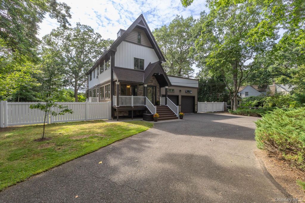 76 Wylde Road, Mount Sinai, NY 11766