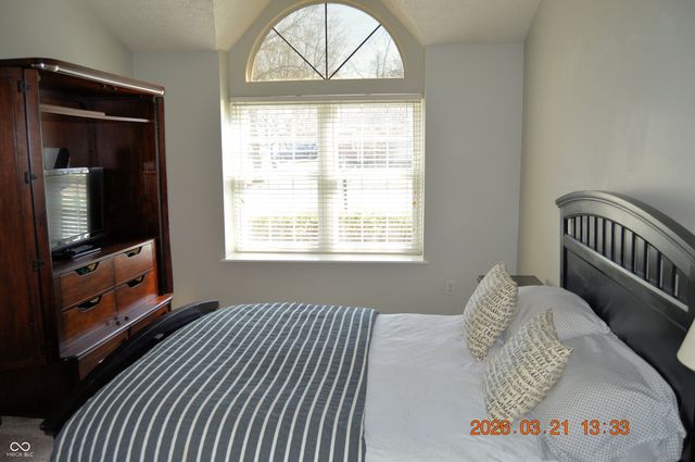 11374 Cherry Blossom East Drive, Fishers, IN 46038