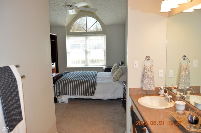 11374 Cherry Blossom East Drive, Fishers, IN 46038