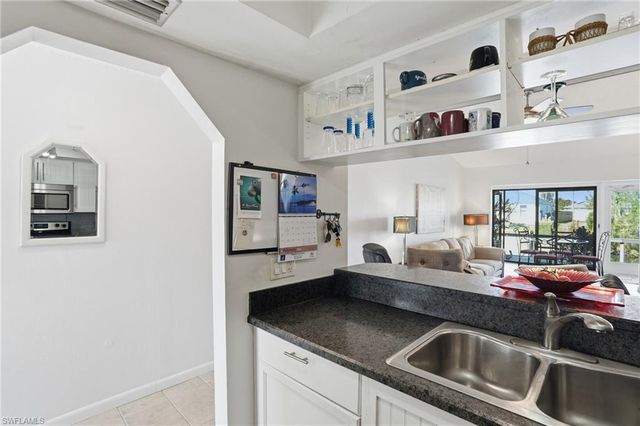 1135 Gleason PKWY # 104, Cape Coral, FL 33914