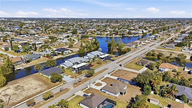 1135 Gleason PKWY # 104, Cape Coral, FL 33914