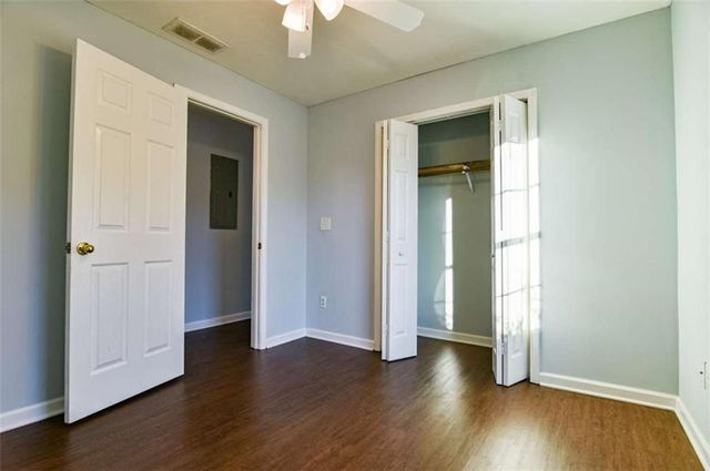 889 Green Valley Drive, Conyers, GA 30012