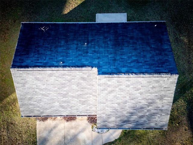 889 Green Valley Drive, Conyers, GA 30012