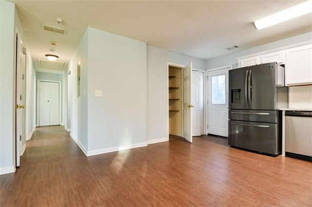 889 Green Valley Drive, Conyers, GA 30012