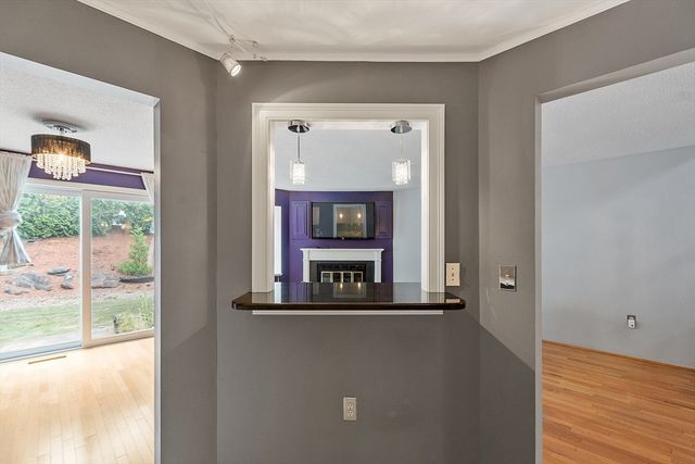 197 Chapman Pl 197, Leominster, MA 01453