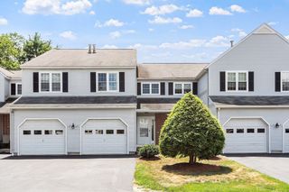 197 Chapman Pl 197, Leominster, MA 01453