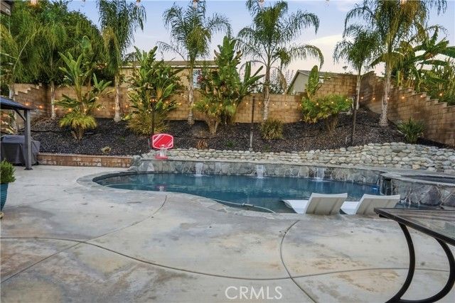 25654 Red Hawk, Corona, CA 92883