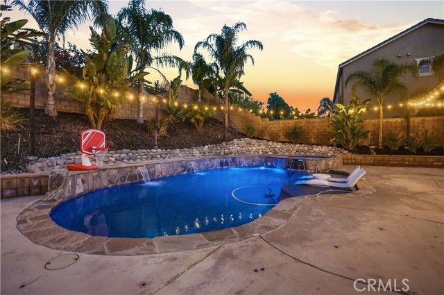 25654 Red Hawk, Corona, CA 92883