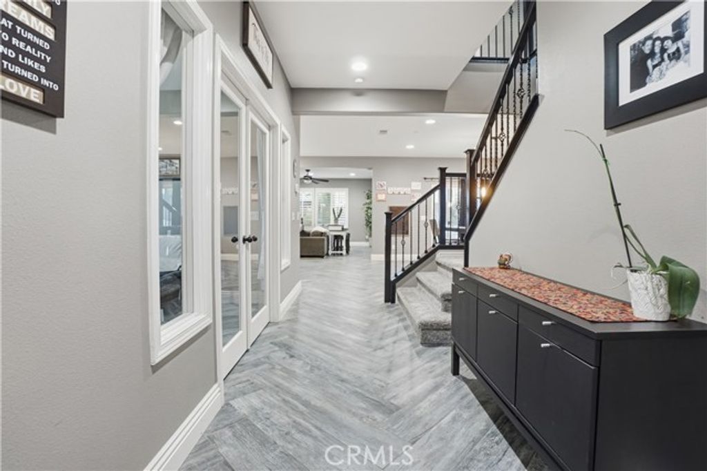 25654 Red Hawk, Corona, CA 92883