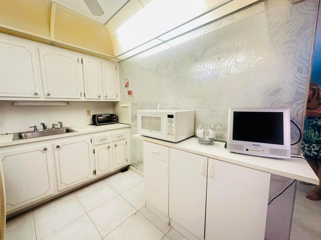 2017 Farnham N, Deerfield Beach, FL 33442