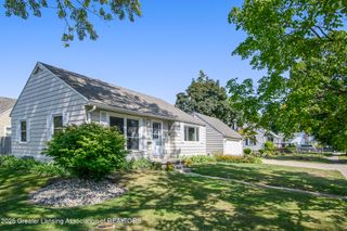 3338 Sylvan Road, Lansing, MI 48917