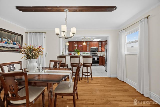193 McFarlane Road, Colonia, NJ 07067