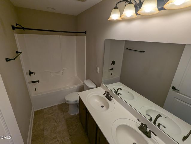 833 Poplar Street, Durham, NC 27703