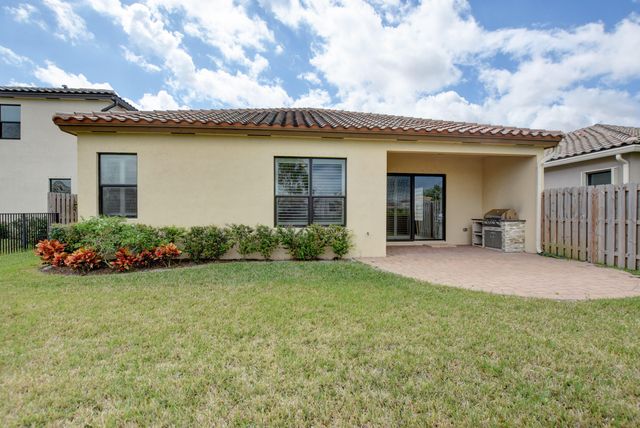 8835 Sandy Creek Way, Lake Worth, FL 33467
