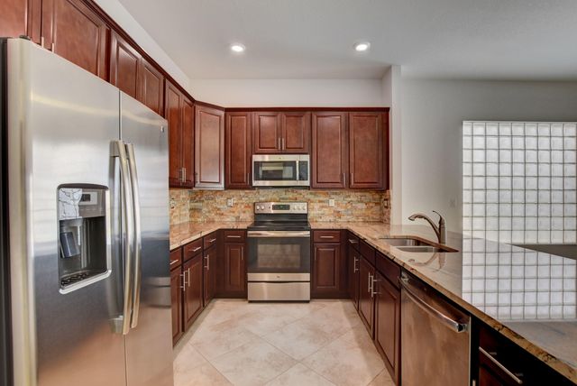 8835 Sandy Creek Way, Lake Worth, FL 33467