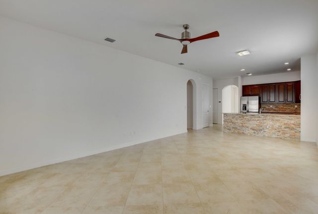 8835 Sandy Creek Way, Lake Worth, FL 33467