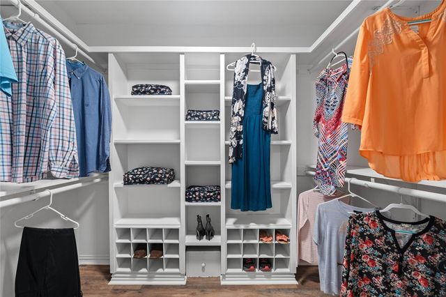 32 Wigtown Lane, Bella Vista, AR 72715