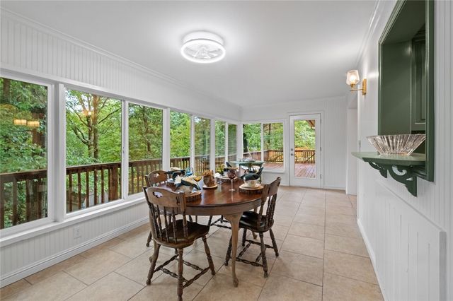 32 Wigtown Lane, Bella Vista, AR 72715