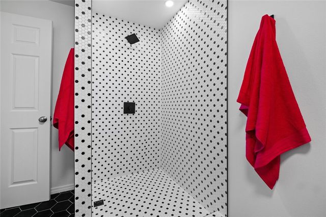 32 Wigtown Lane, Bella Vista, AR 72715