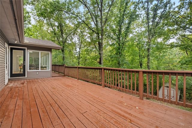 32 Wigtown Lane, Bella Vista, AR 72715