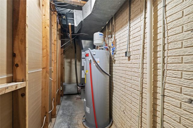 32 Wigtown Lane, Bella Vista, AR 72715