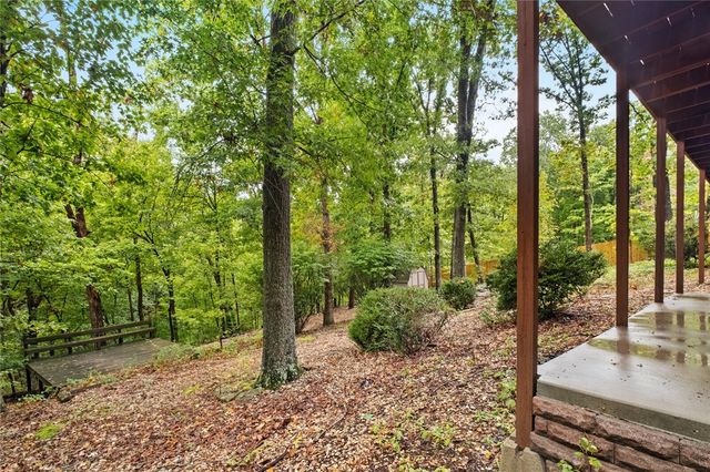 32 Wigtown Lane, Bella Vista, AR 72715