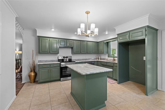 32 Wigtown Lane, Bella Vista, AR 72715