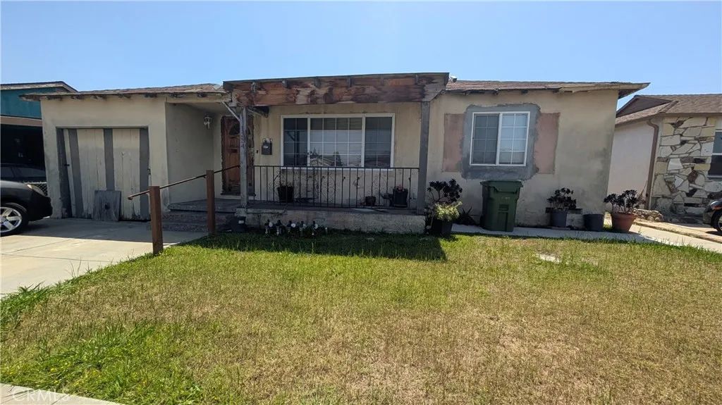 1334 W School, Compton, CA 90220