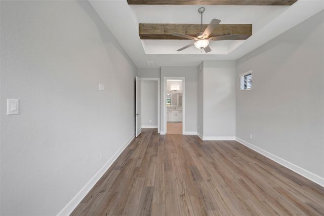 12319 Hackberry Drive, Mont Belvieu, TX 77523