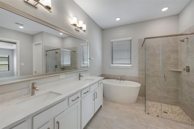 12319 Hackberry Drive, Mont Belvieu, TX 77523