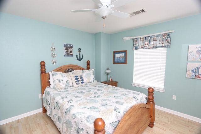 213 Birch Ln, Grand Isle, LA 70358