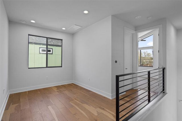 409 Delmar Ave 1, Austin, TX 78752