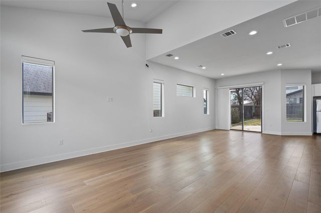 409 Delmar Ave 1, Austin, TX 78752