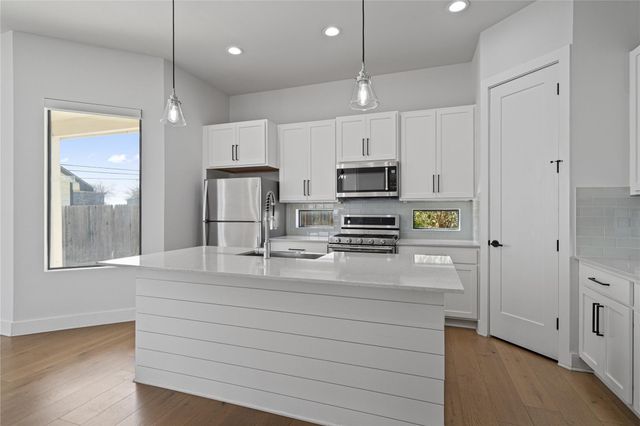 409 Delmar Ave 1, Austin, TX 78752