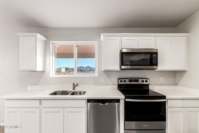 19133 W NOLAN Drive, Buckeye, AZ 85326