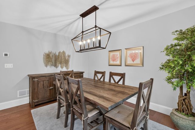 2 Hybrid Dr, Lakeville, MA 02347