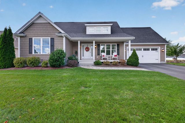 2 Hybrid Dr, Lakeville, MA 02347