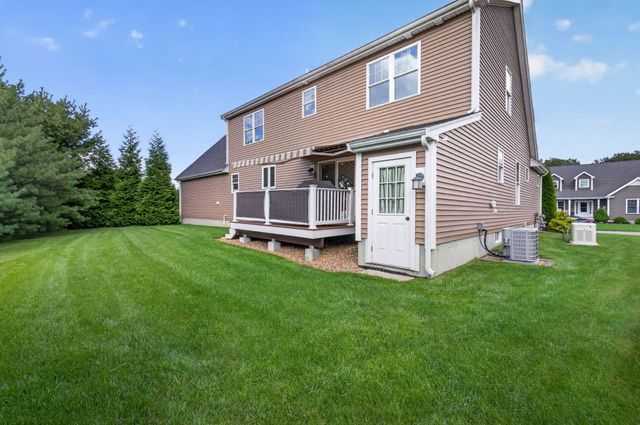 2 Hybrid Dr, Lakeville, MA 02347