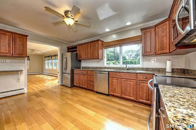 352 Hitching Post Drive, Orange, CT 06477