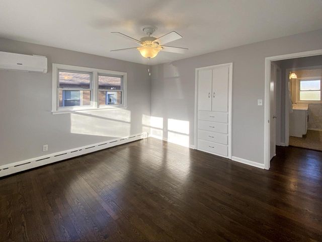 7921 18th AVENUE, Kenosha, WI 53143