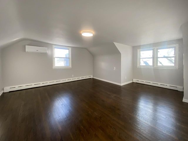 7921 18th AVENUE, Kenosha, WI 53143