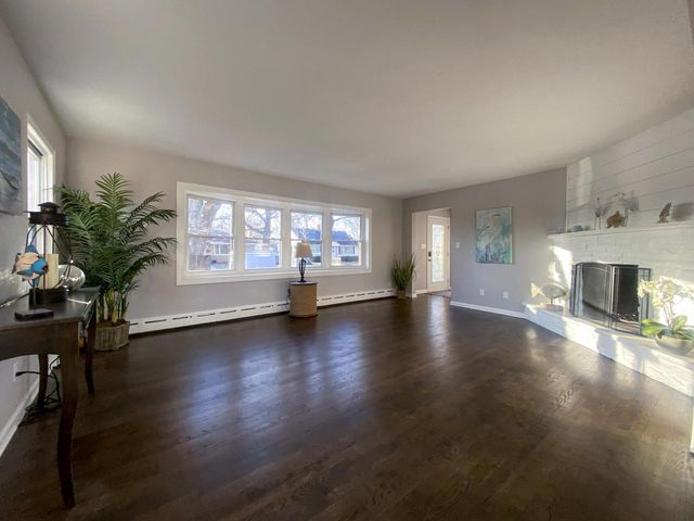 7921 18th AVENUE, Kenosha, WI 53143