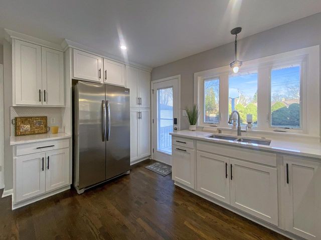 7921 18th AVENUE, Kenosha, WI 53143