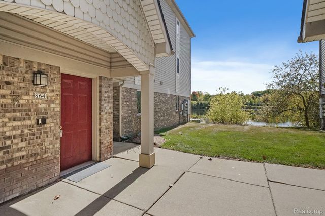 864 Amanda Lane, Pontiac, MI 48340