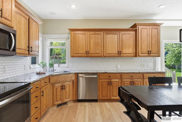 17321 Spencer Street, Omaha, NE 68116