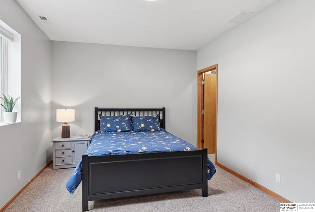 17321 Spencer Street, Omaha, NE 68116