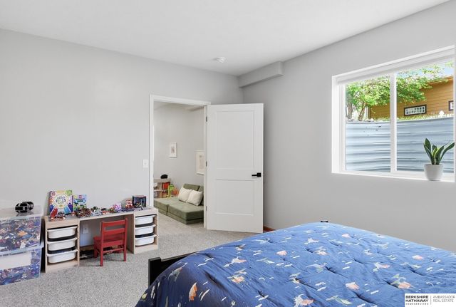 17321 Spencer Street, Omaha, NE 68116