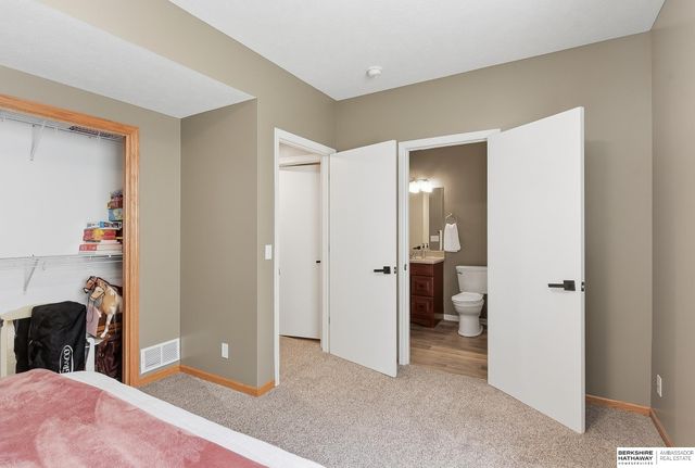 17321 Spencer Street, Omaha, NE 68116