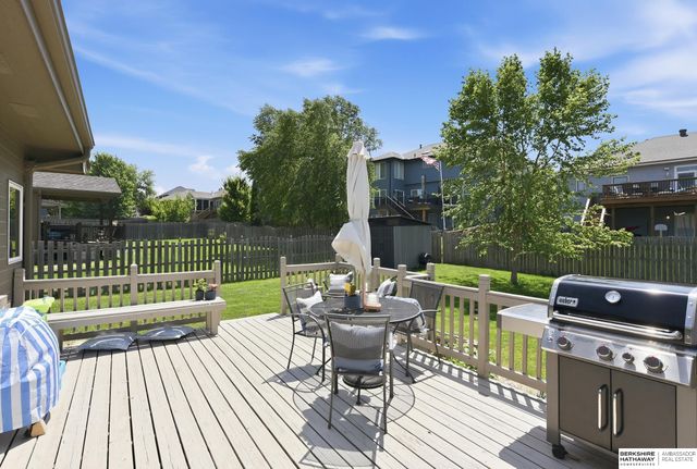 17321 Spencer Street, Omaha, NE 68116